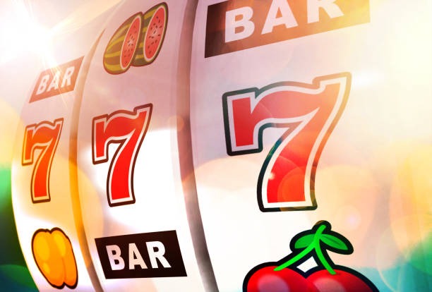Dragon Fishing live-dealer interface on mobile phone with betting controls