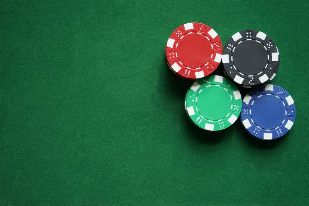 Mobile player checking Prize Table before placing a prediction